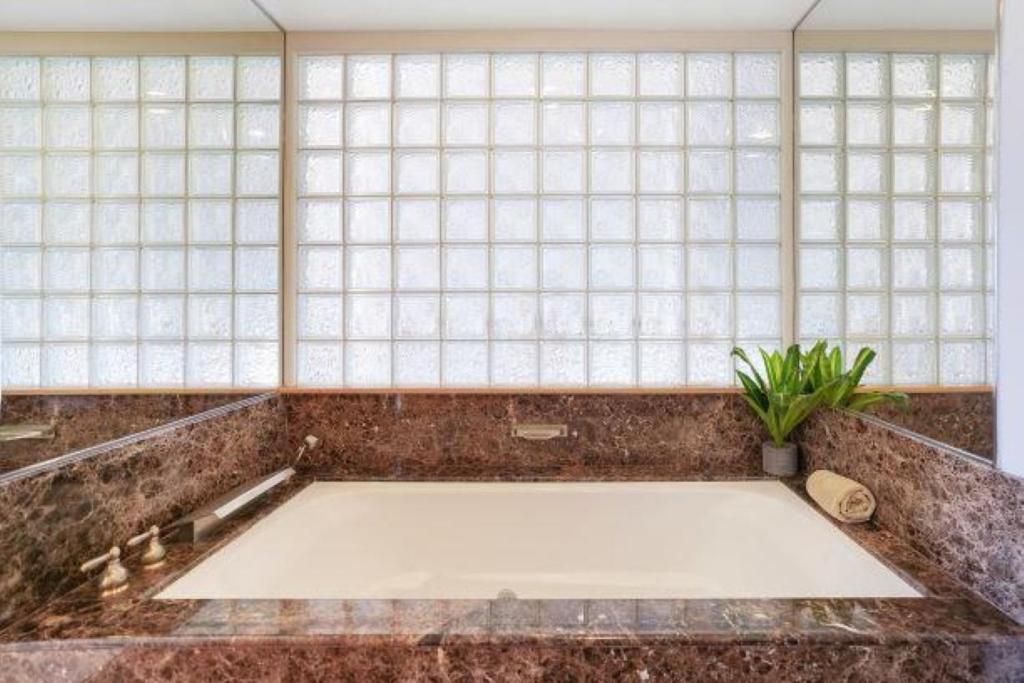 Luxury 2-Story Oceanfront Condo W/ Views & Pool Wailua  Kültér fotó